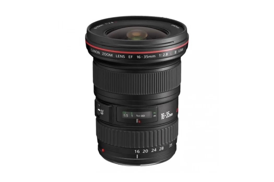 Объектив Canon EF 16-35mm f/2.8L II USM